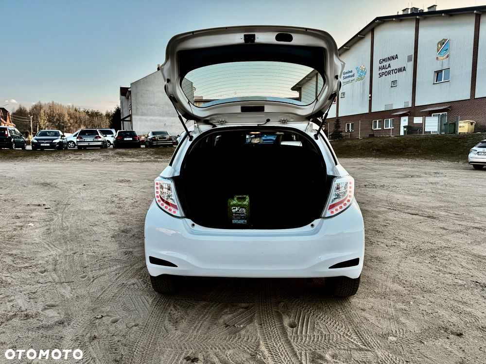 Toyota Yaris - 7