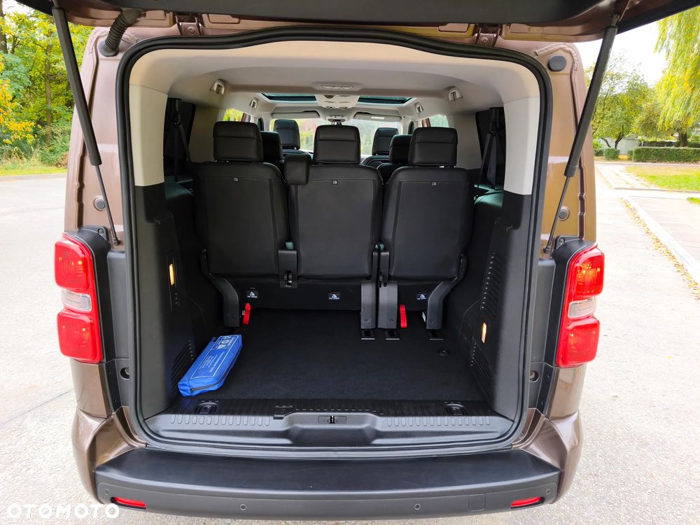 Peugeot Traveller 2.0 BlueHDi Long Business - 30