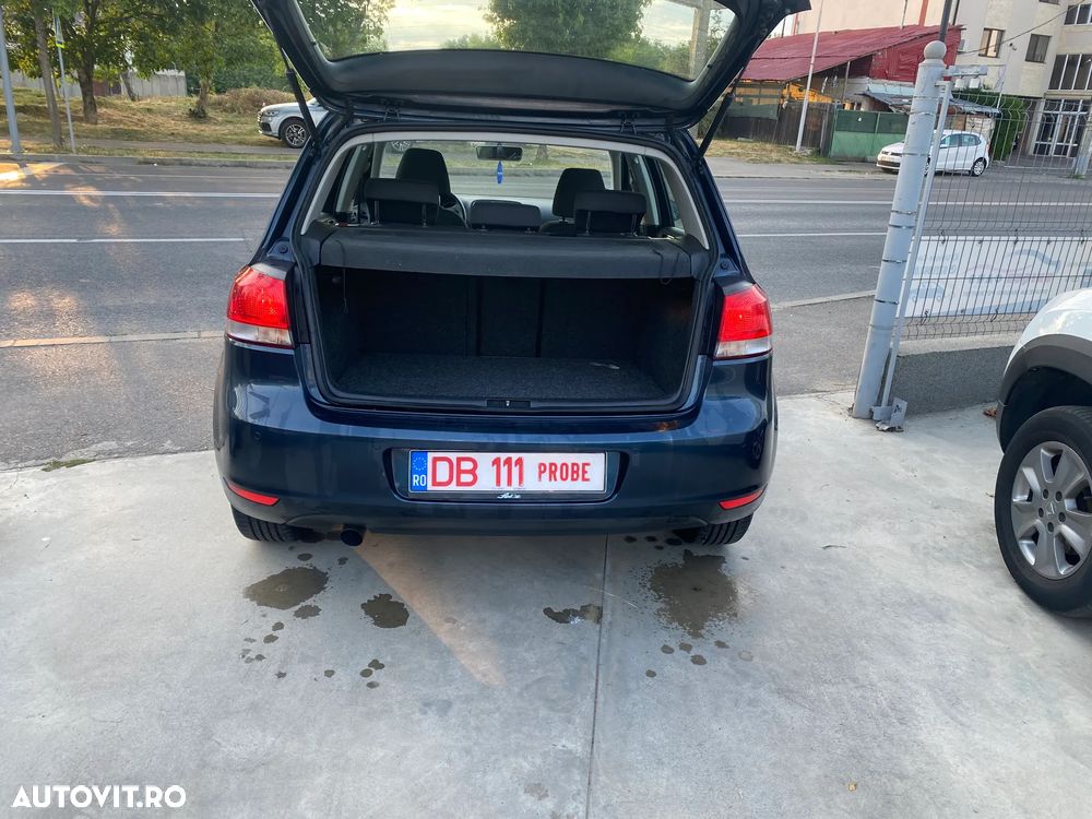 Volkswagen Golf 1.6 TDI BlueMotion Technology DPF Trendline - 11