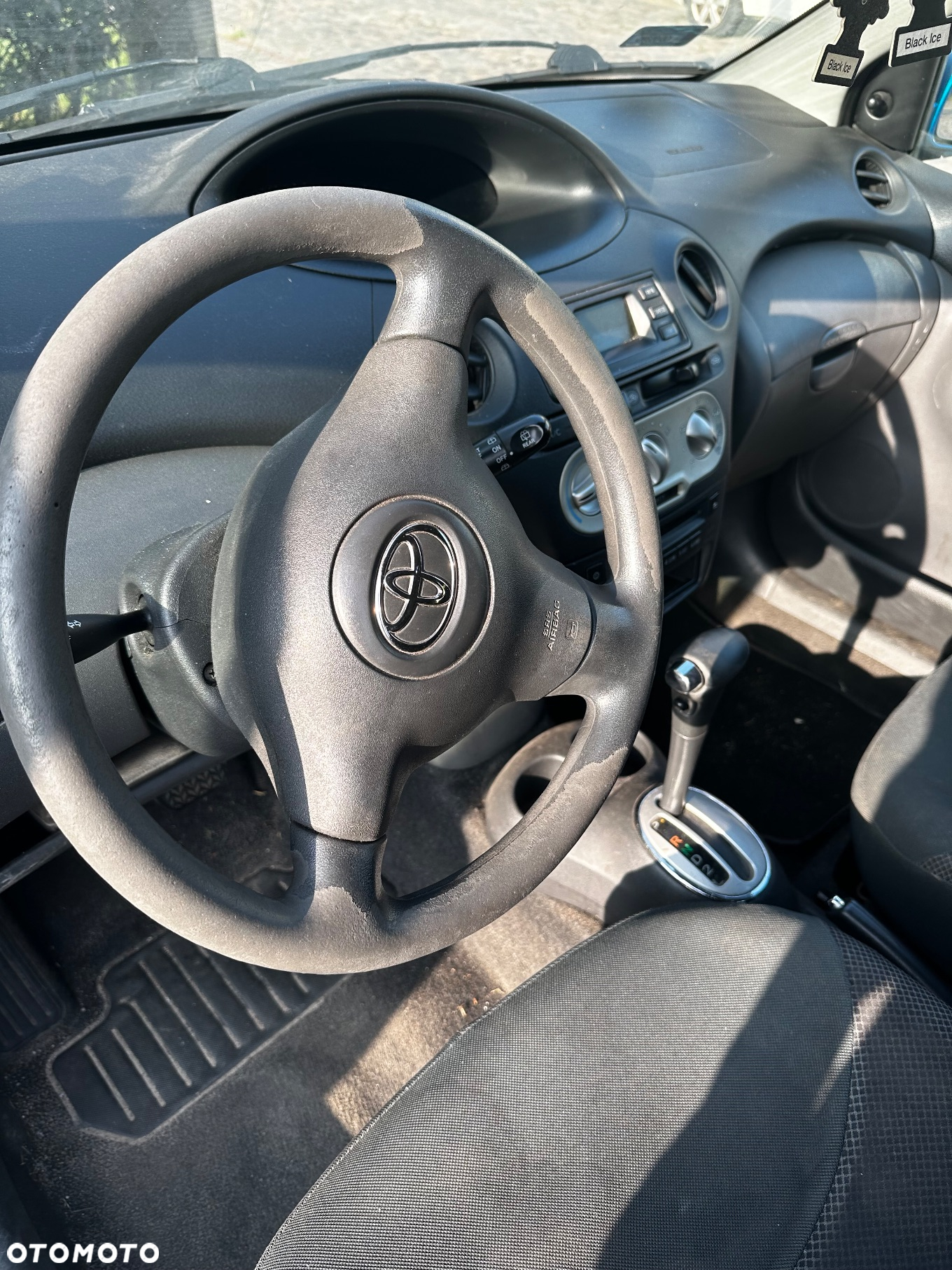 Toyota Yaris - 6