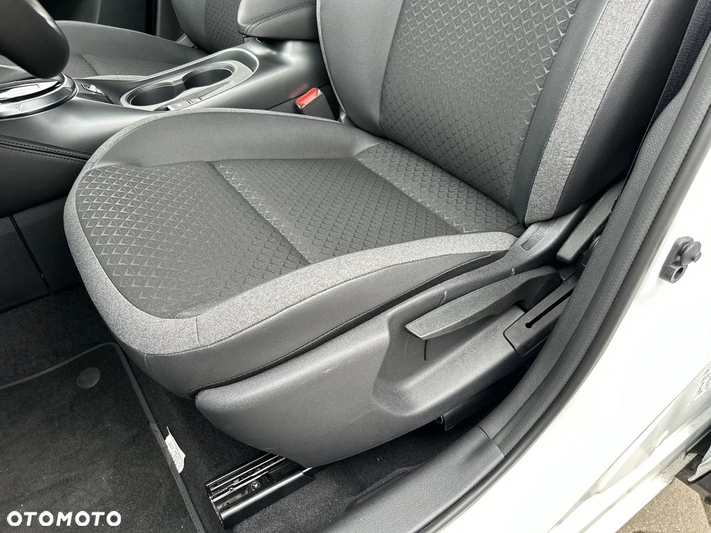 Nissan Juke 1.0 DIG-T N-Connecta DCT - 12