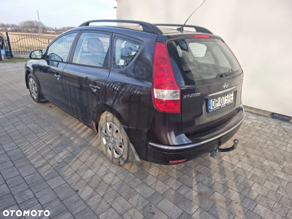 Hyundai i30 1.6 CRDi Comfort - 3