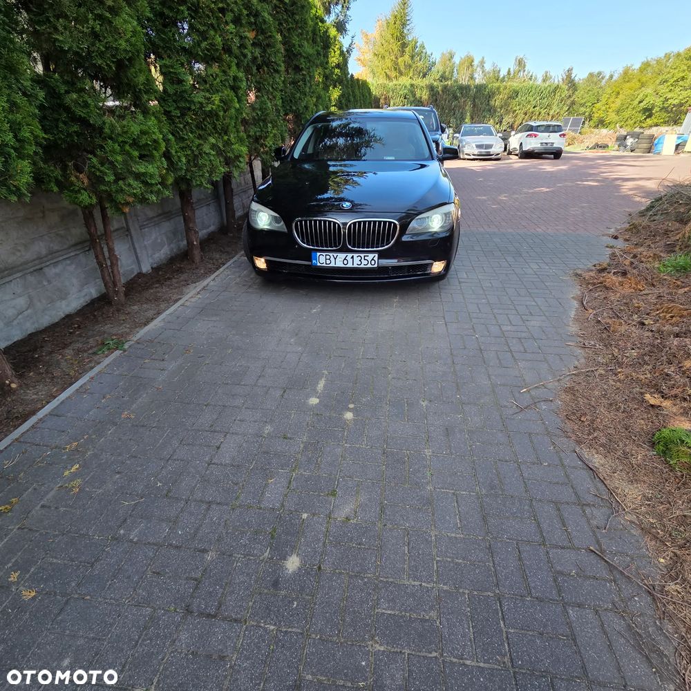 BMW Seria 7 740d - 20