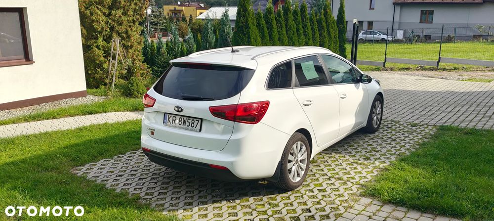 Kia Ceed Cee'd 1.6 GDI Business Line - 5