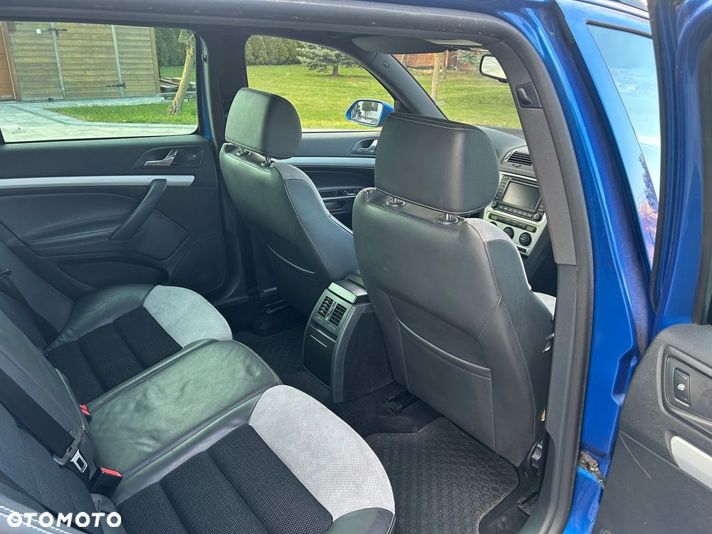 Skoda Octavia 2.0 TDI RS - 13