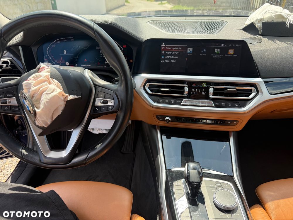 BMW Seria 3 320i GPF Luxury Line Purity sport - 12