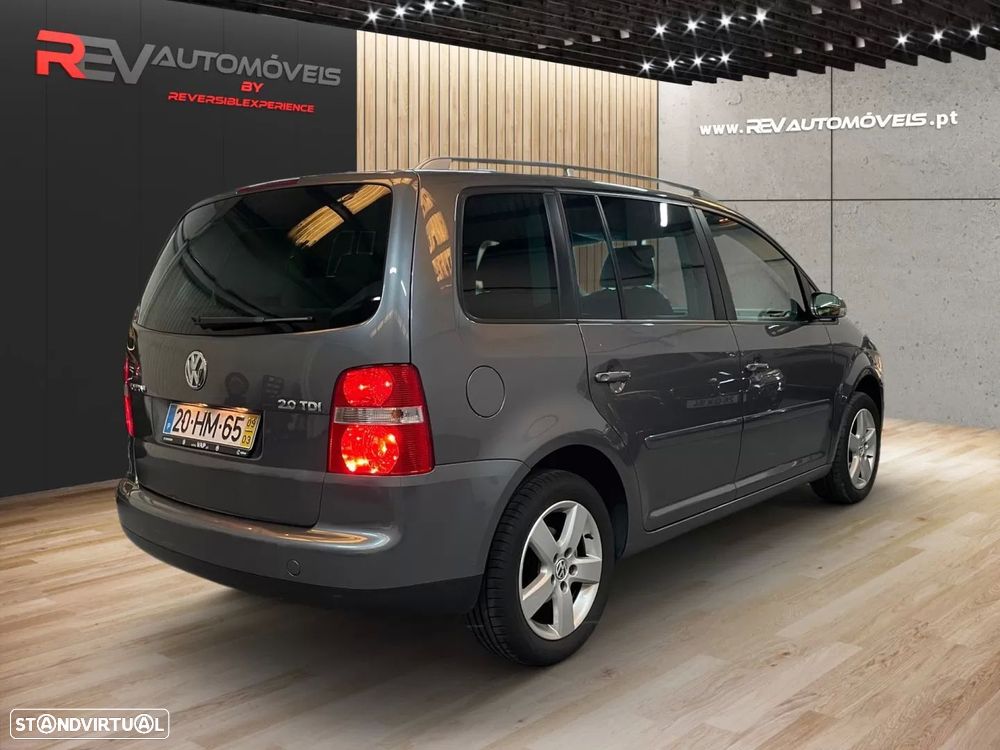 VW Touran 2.0 TDI Blue.Confortline 7L - 4