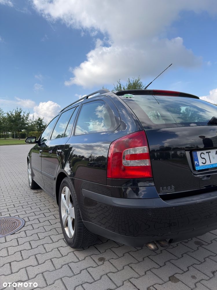 Skoda Octavia 2.0TDI Edition 100 DSG - 5