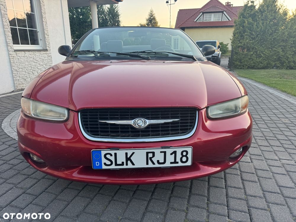 Chrysler Stratus LE 2.0L - 2