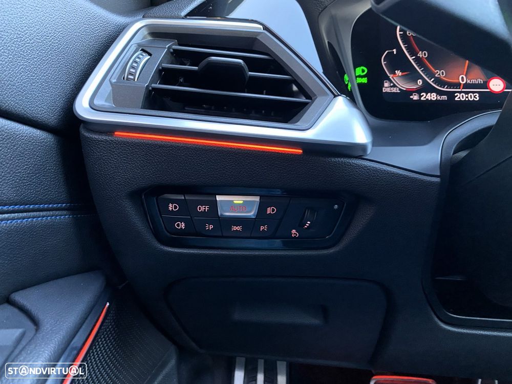 BMW 318 d Pack Desportivo M Auto - 50