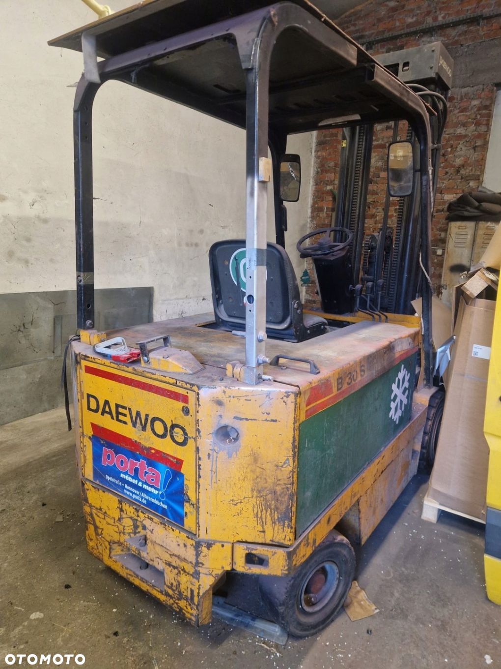 WÓZEK WIDŁOWY DAEWOO B30S MASZT SILNIK KOMPLETNY - 1