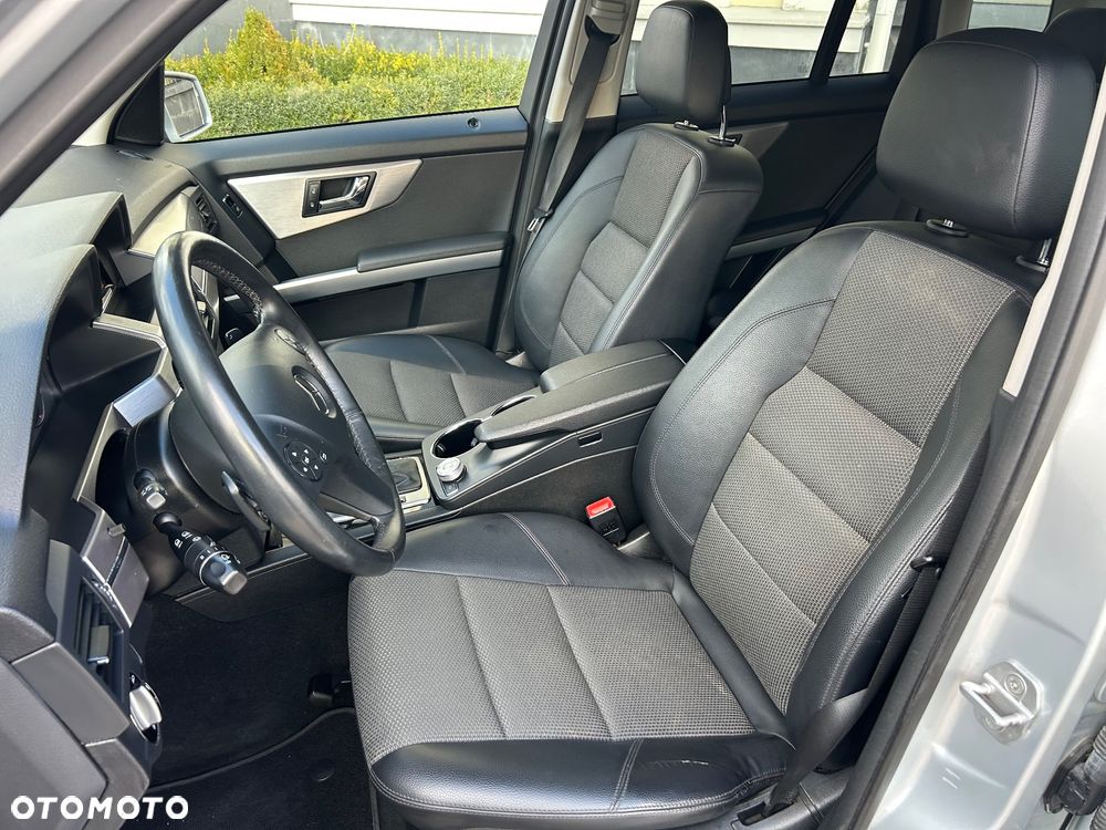 Mercedes-Benz GLK - 14