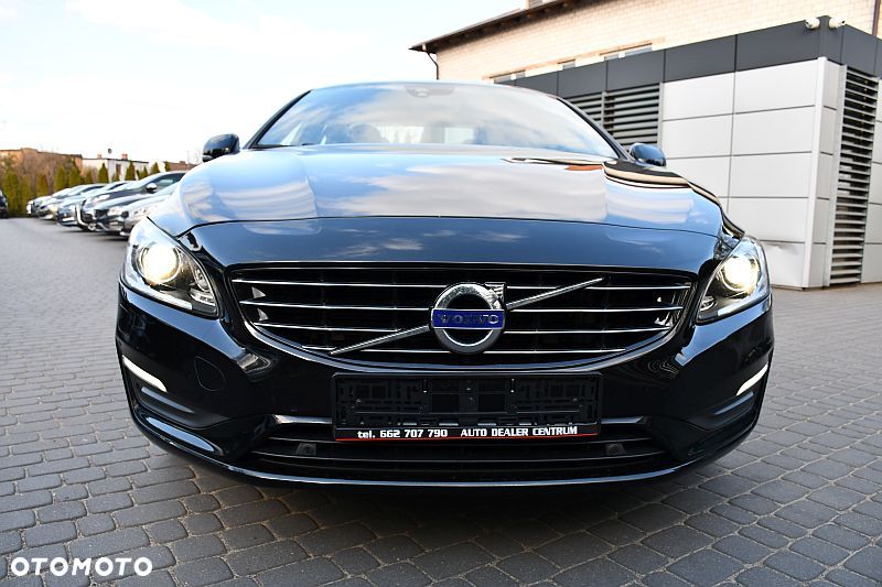 Volvo S60 D3 Geartronic Momentum - 5