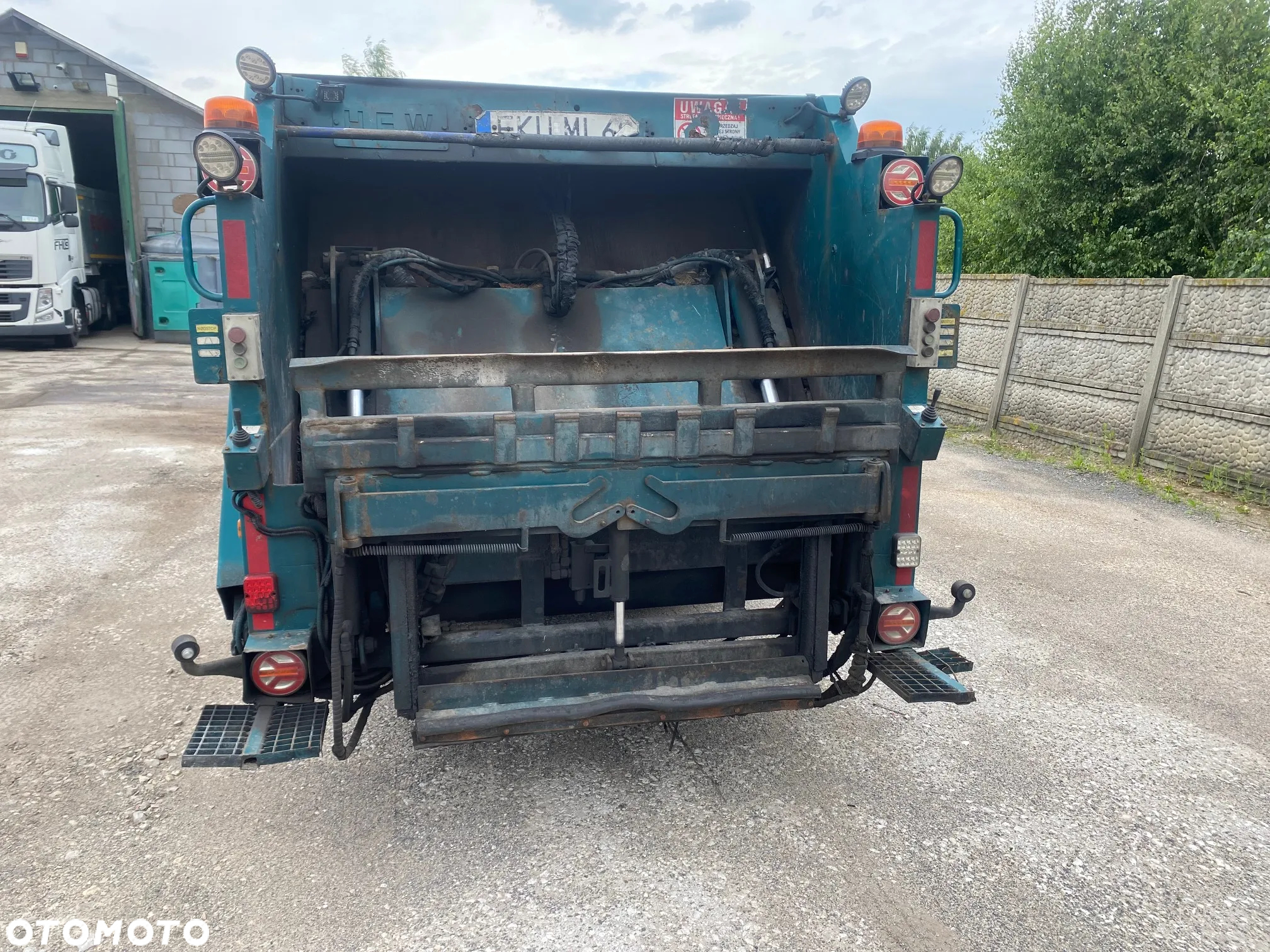 Mitsubishi canter - 5