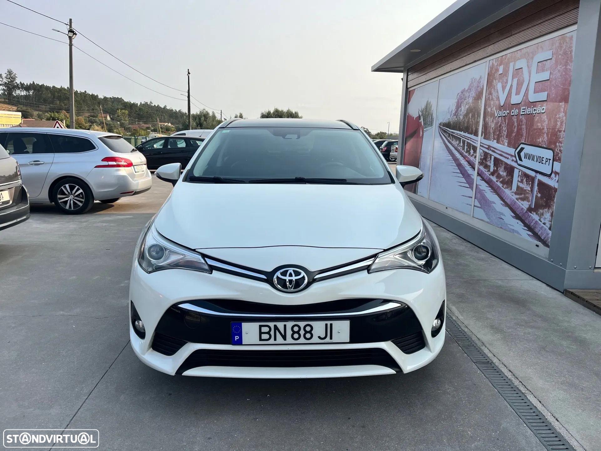 Toyota Avensis Touring Sports 1.6 D-4D Exclusive +P.Business - 2