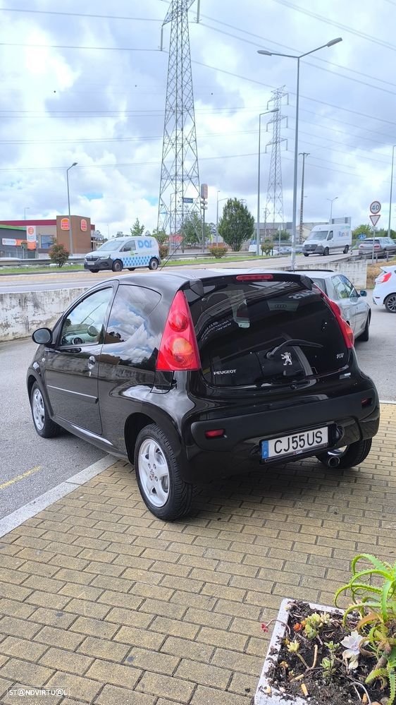 Peugeot 107 1.0 Sportium - 6
