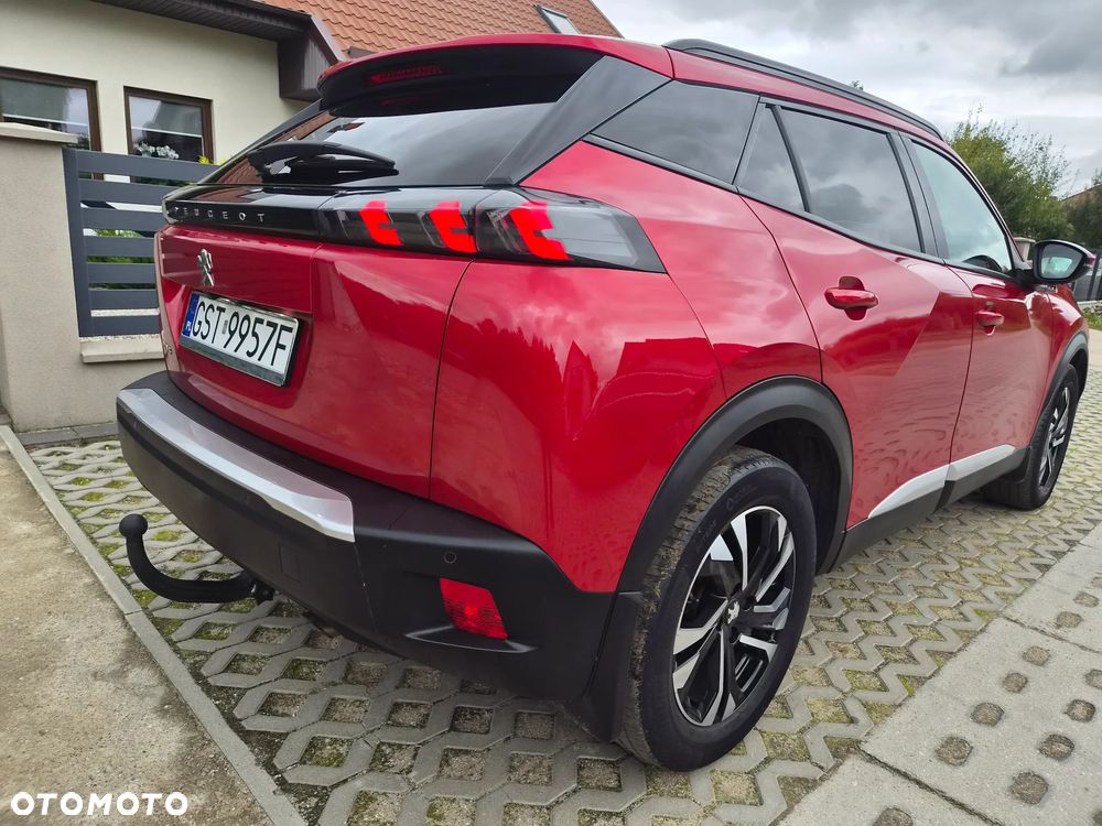 Peugeot 2008 BlueHDi 100 STOP & START Allure - 4