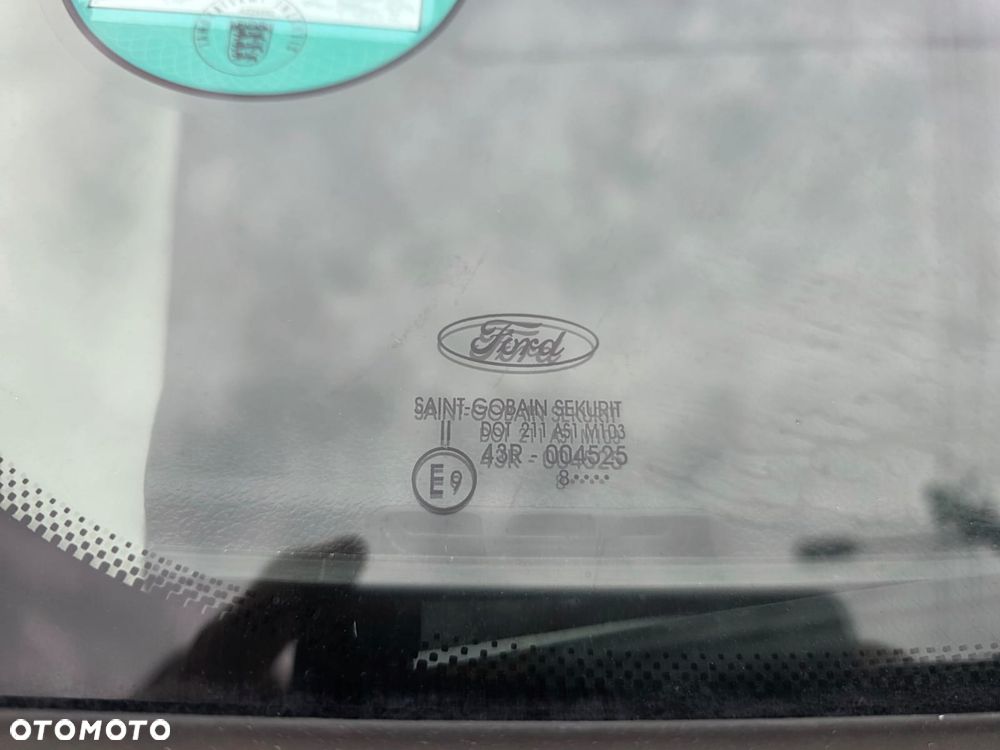 Ford Focus 1.8 Black Magic - 6
