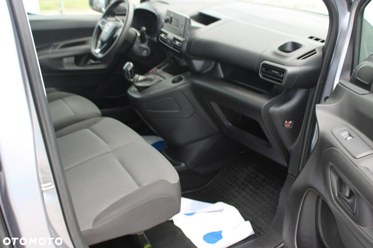 Opel Combo - 27