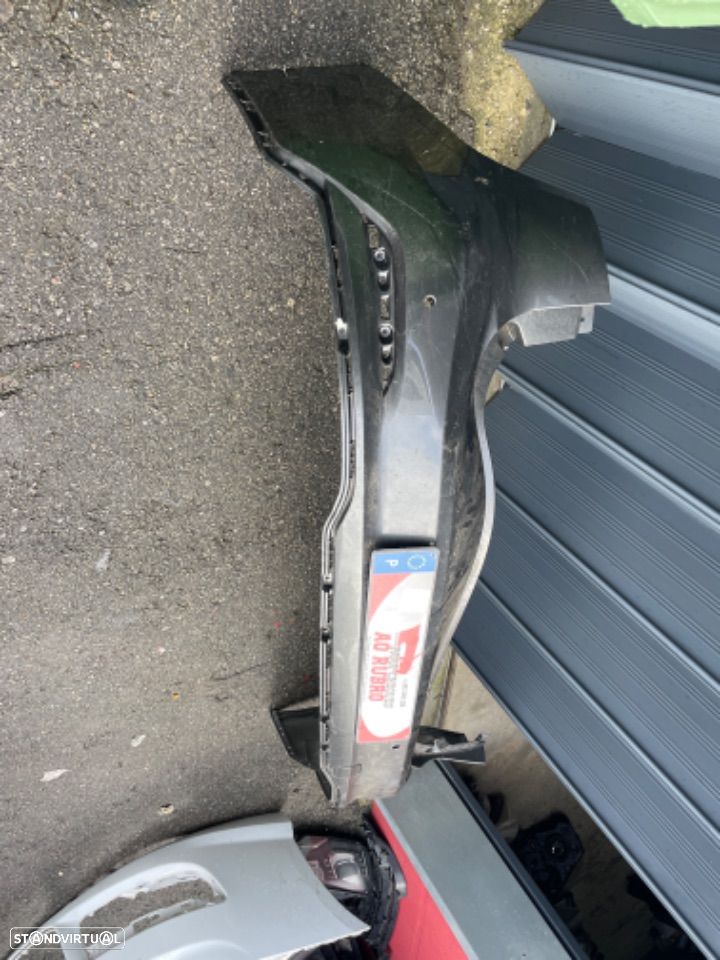 Parachoque ford focus mk4 - 2