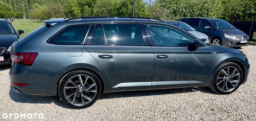 Skoda Superb 2.0 TDI DSG Sportline - 26
