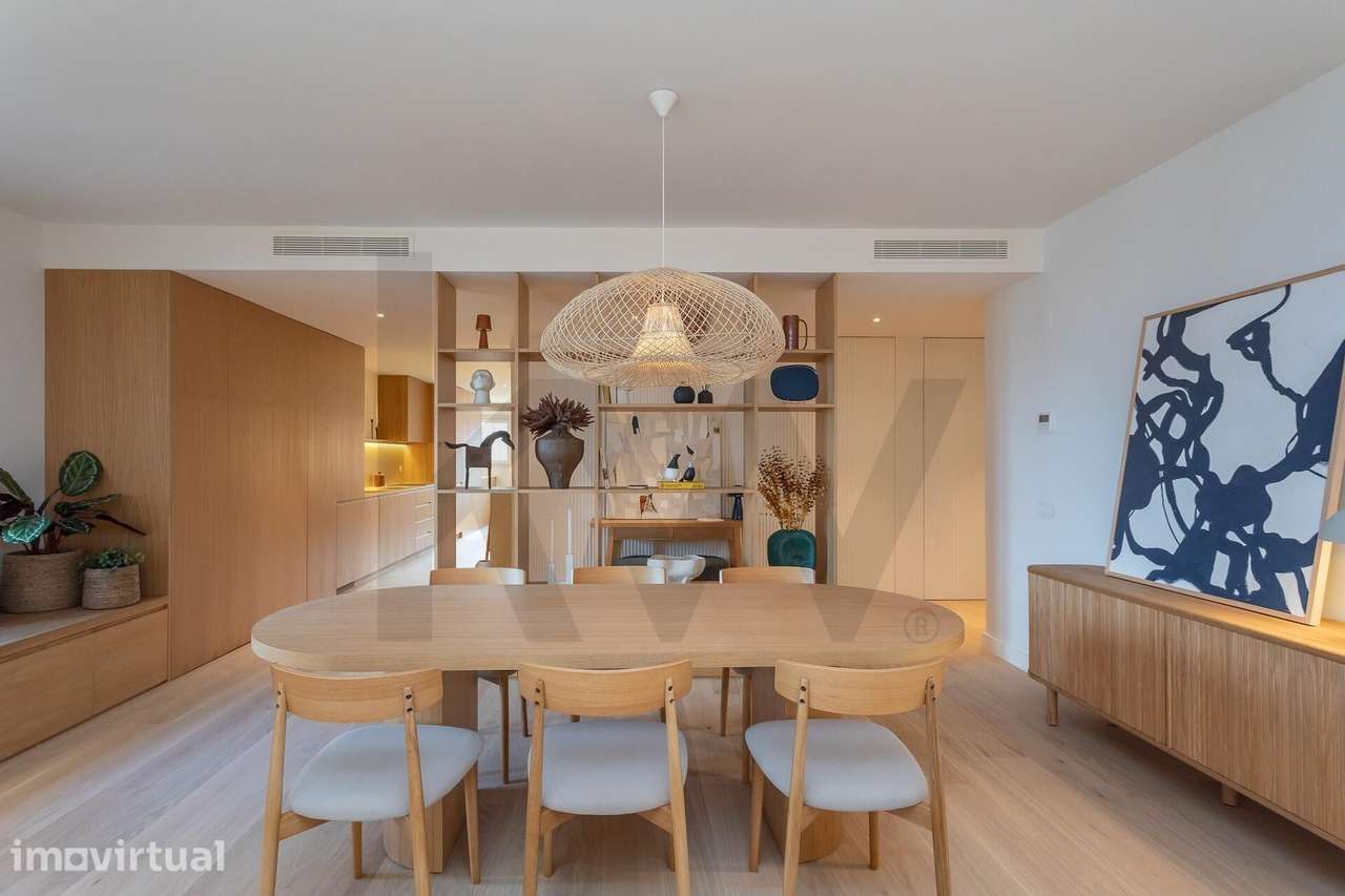 Primeira Linha de Mar Cascais - Apartamento T2 Mobilado Novo para arre - Grande imagem: 5/41