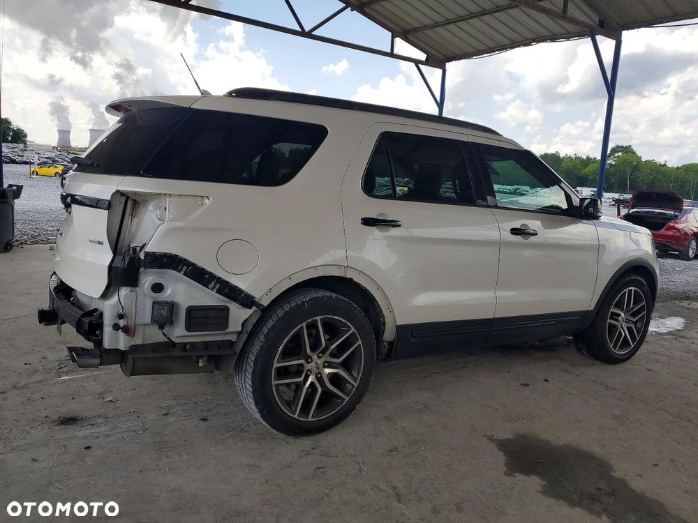 Ford Explorer - 6