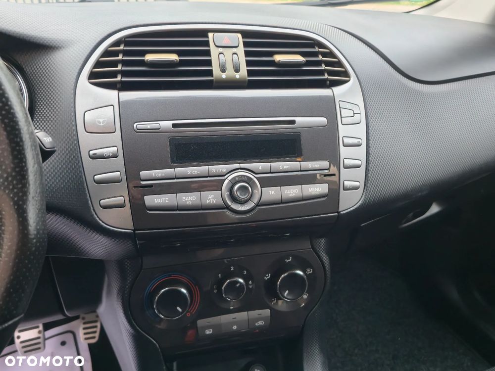Fiat Bravo 1.4 16V Speed - 29