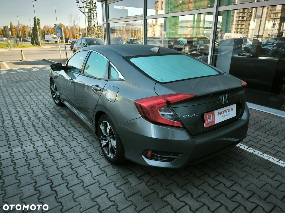 Honda Civic 1.5 T Executive CVT - 4