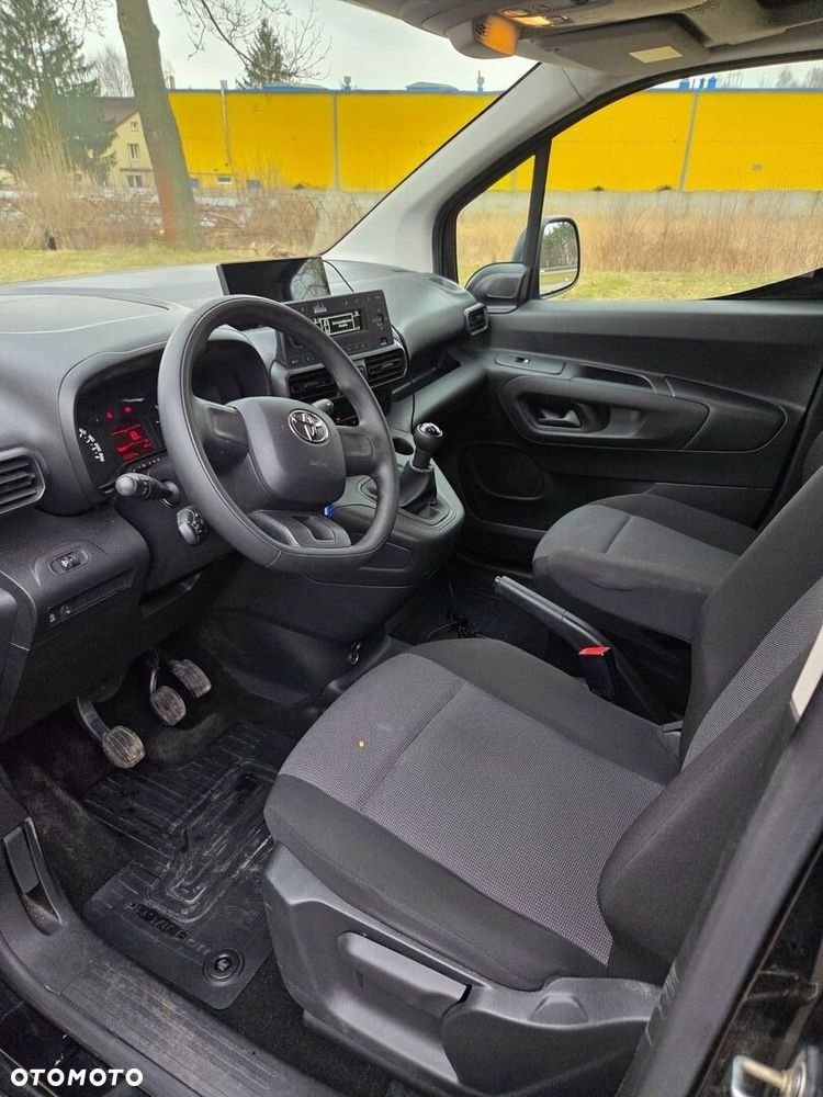 Toyota PROACE CITY - 11