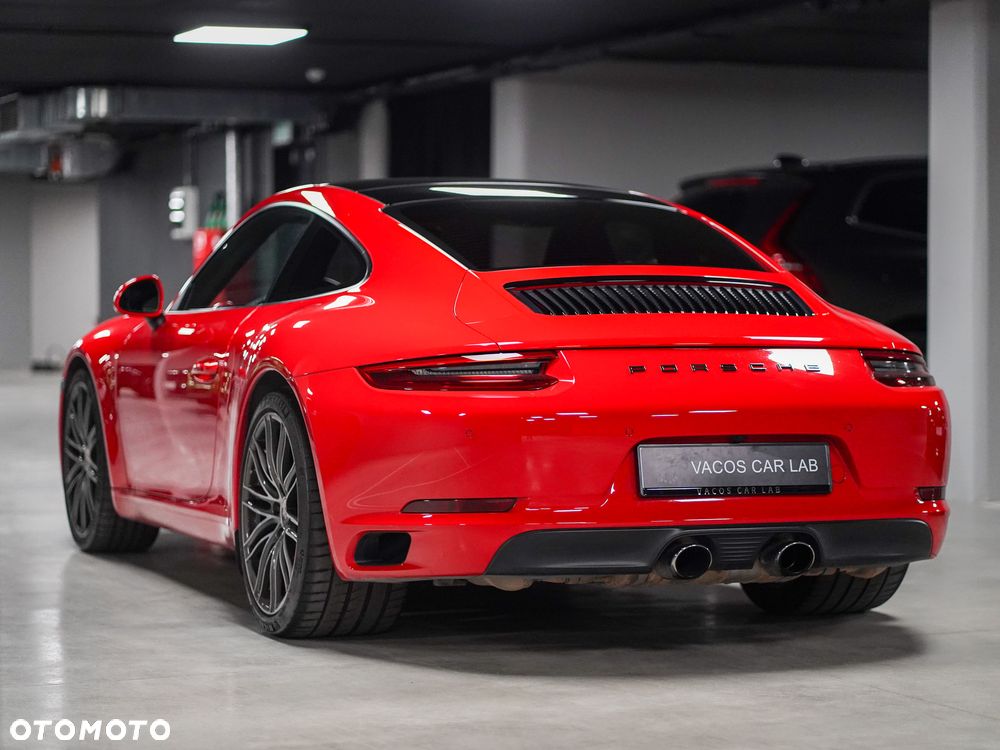 Porsche 911 Carrera S PDK - 4