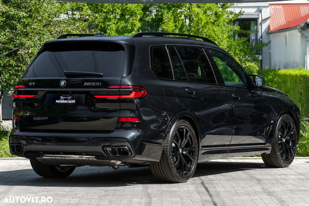 BMW X7 M60i xDrive AT MHEV - 4
