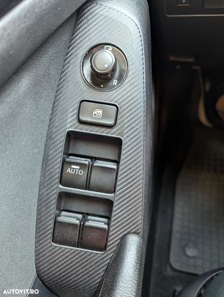 Mazda 3 G120 Attraction - 9