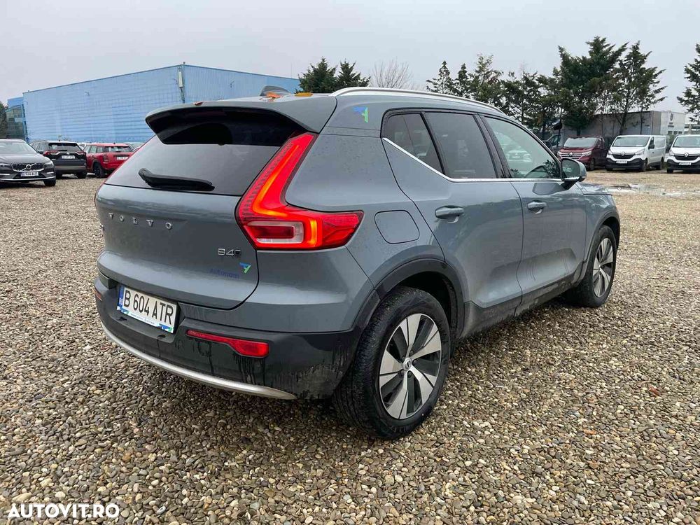 Volvo XC 40 - 5