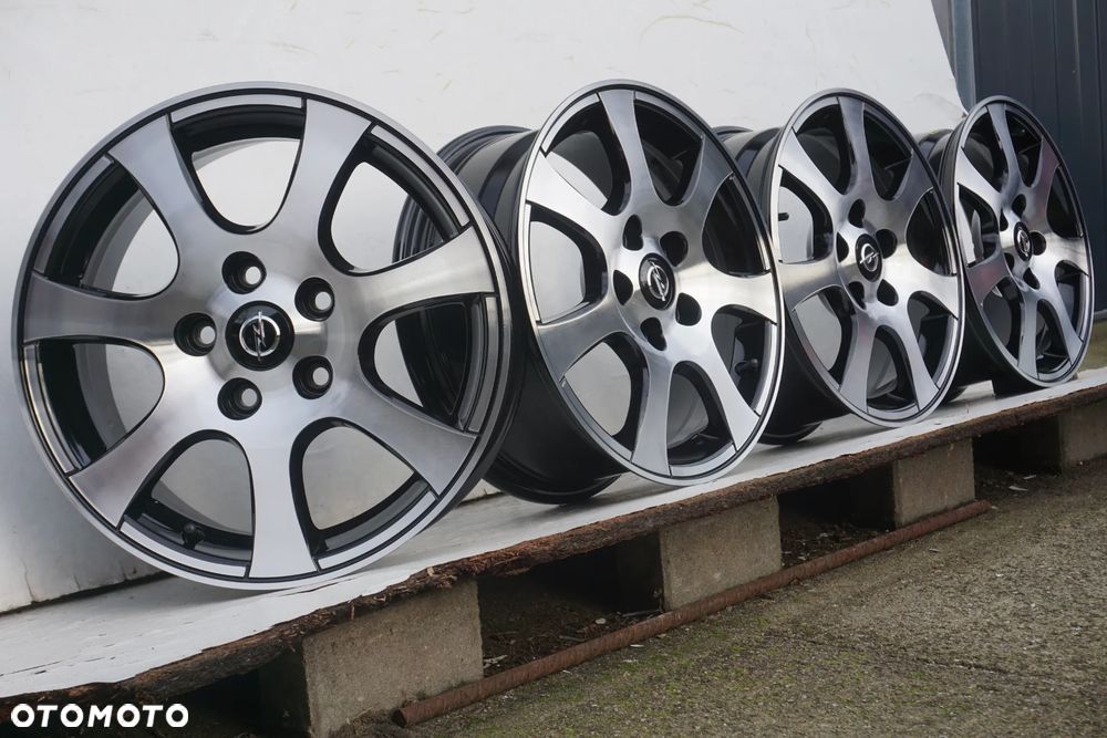 Opel 5x115 16 6,5J et41 - 4