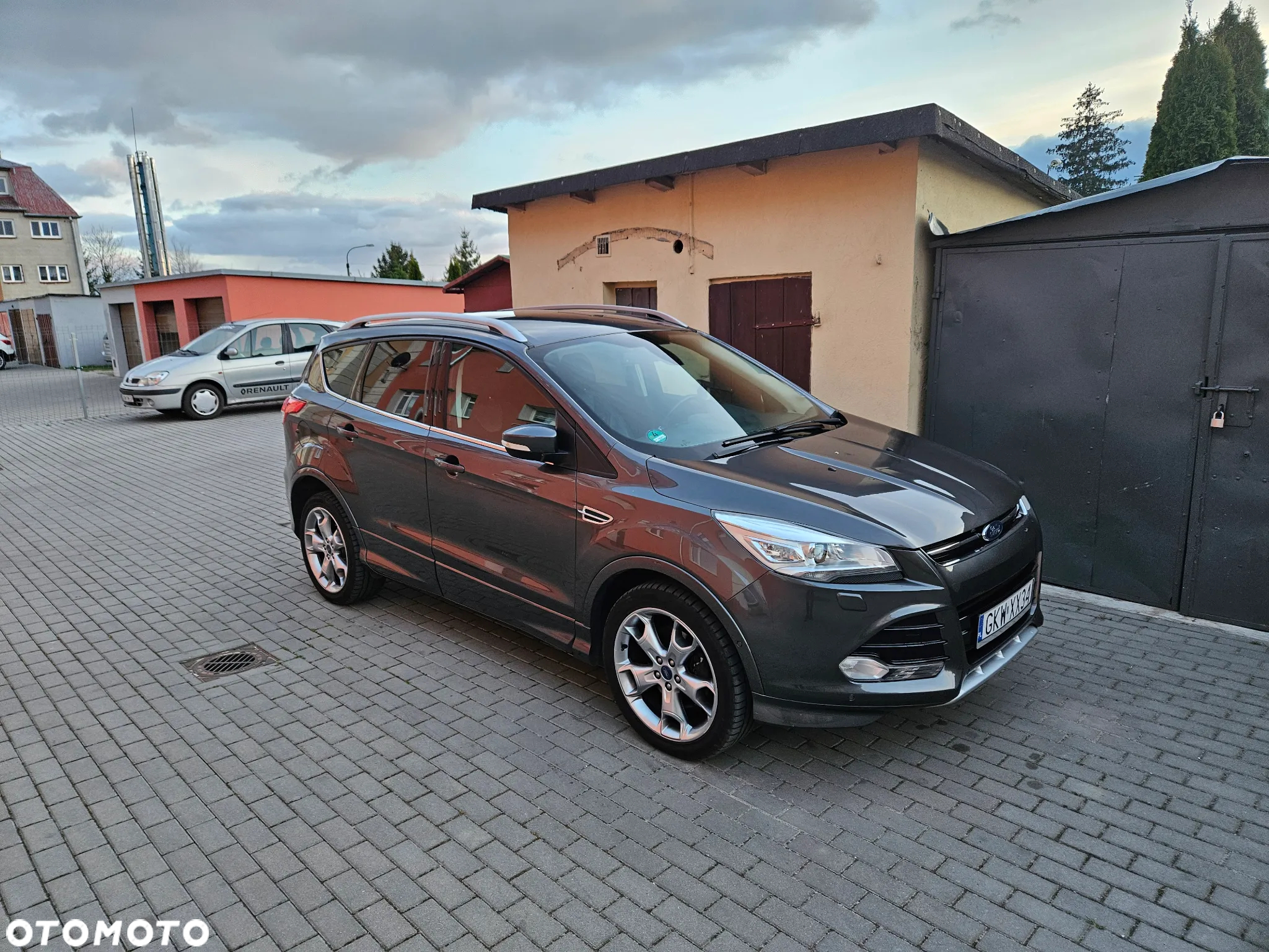 Ford Kuga - 38
