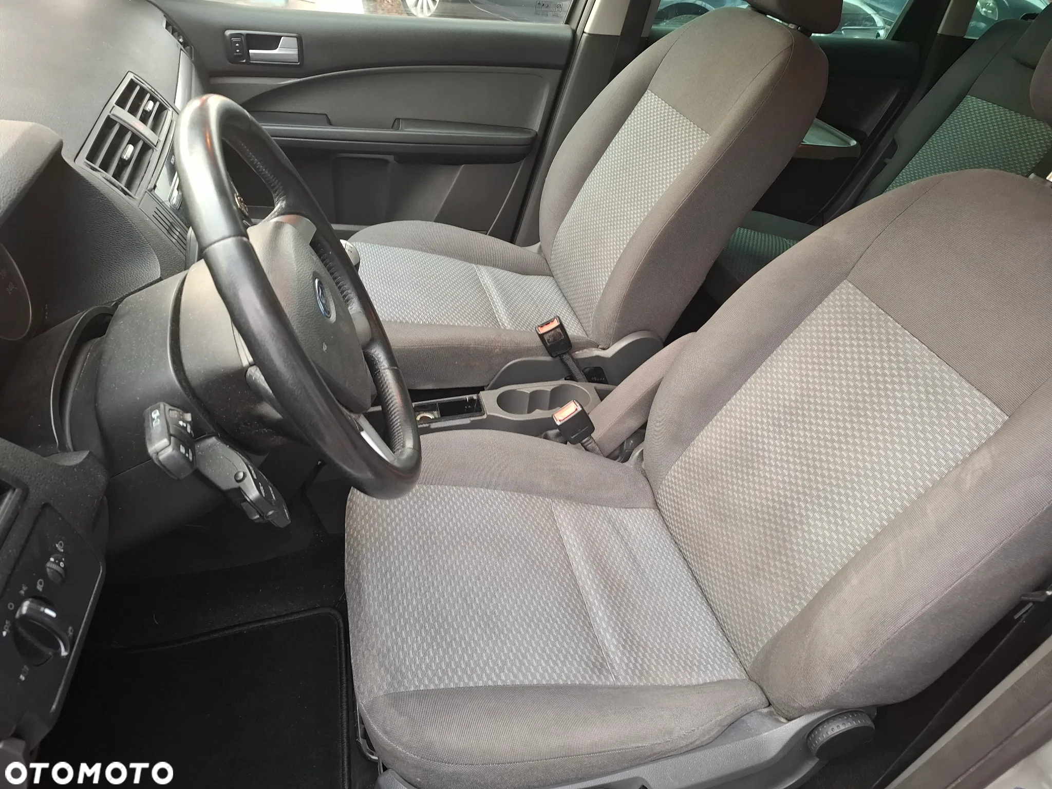 Ford C-MAX 1.6 TDCi Silver X - 20