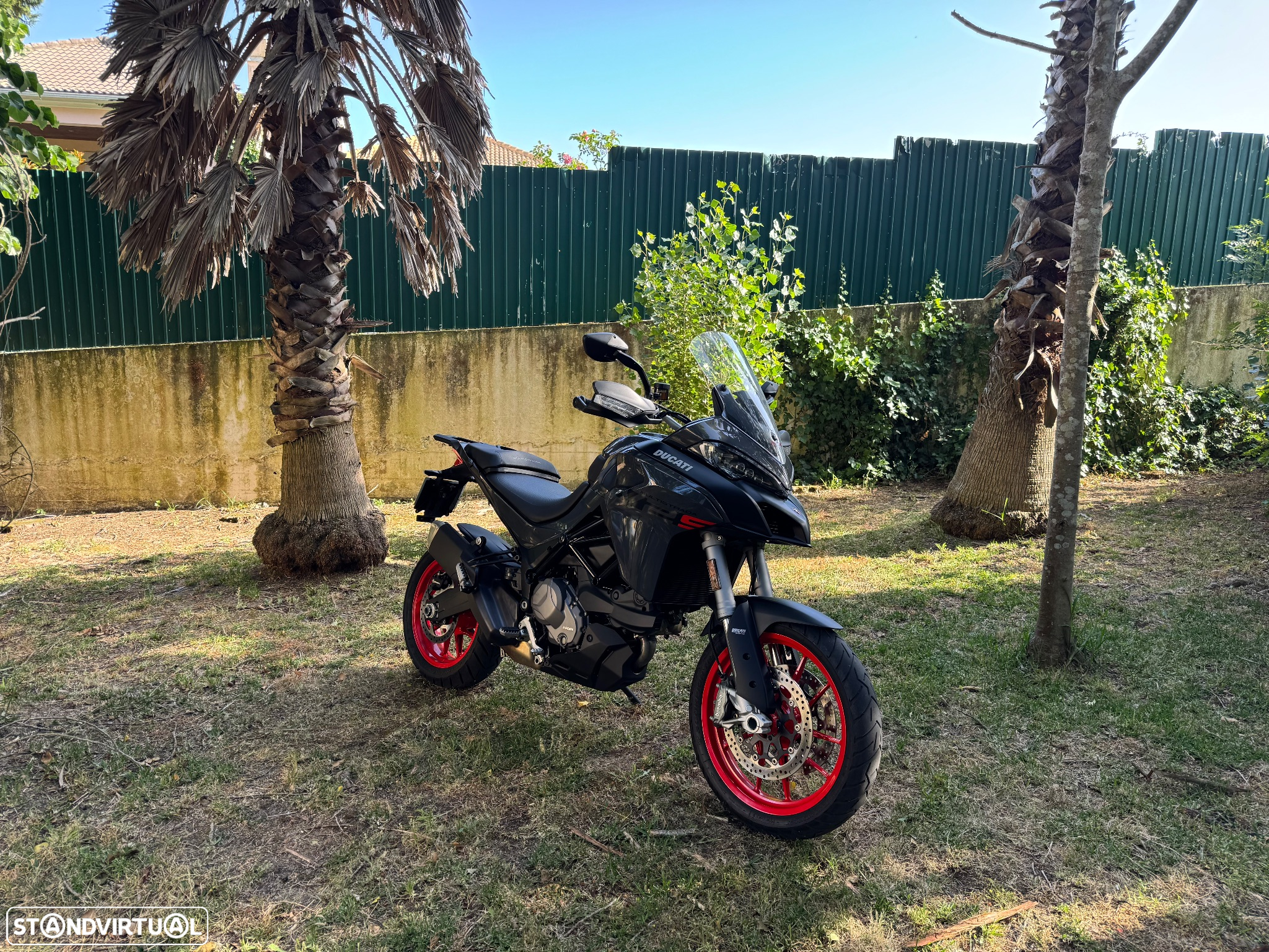 Ducati Multistrada V2S - 17