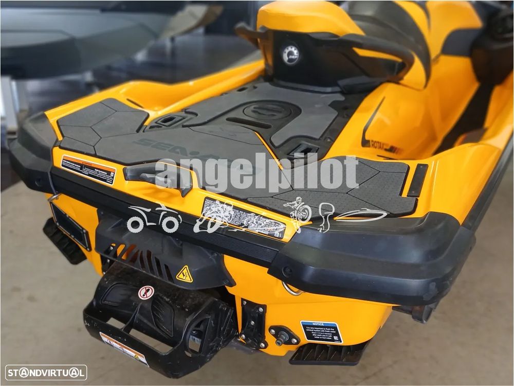 Sea-Doo RXT-X 300 - 12