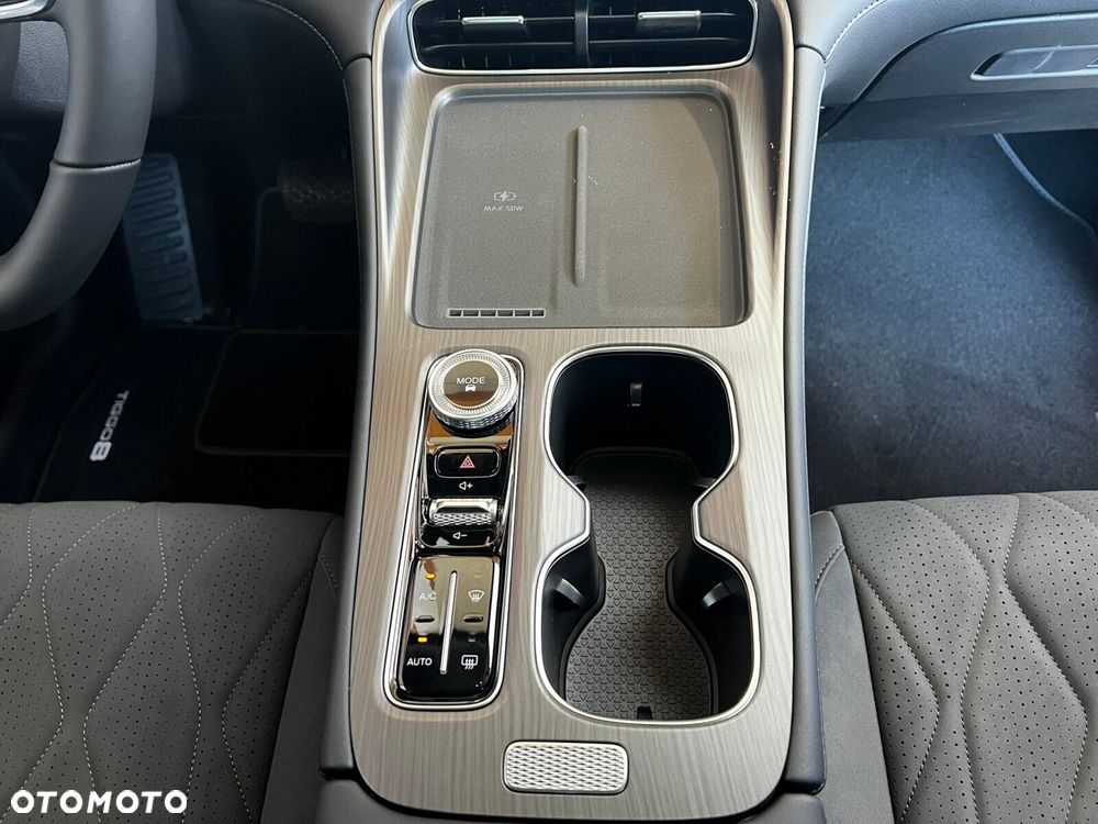 Chery Tiggo 8 1.6 T-GDI Comfort DCT - 23