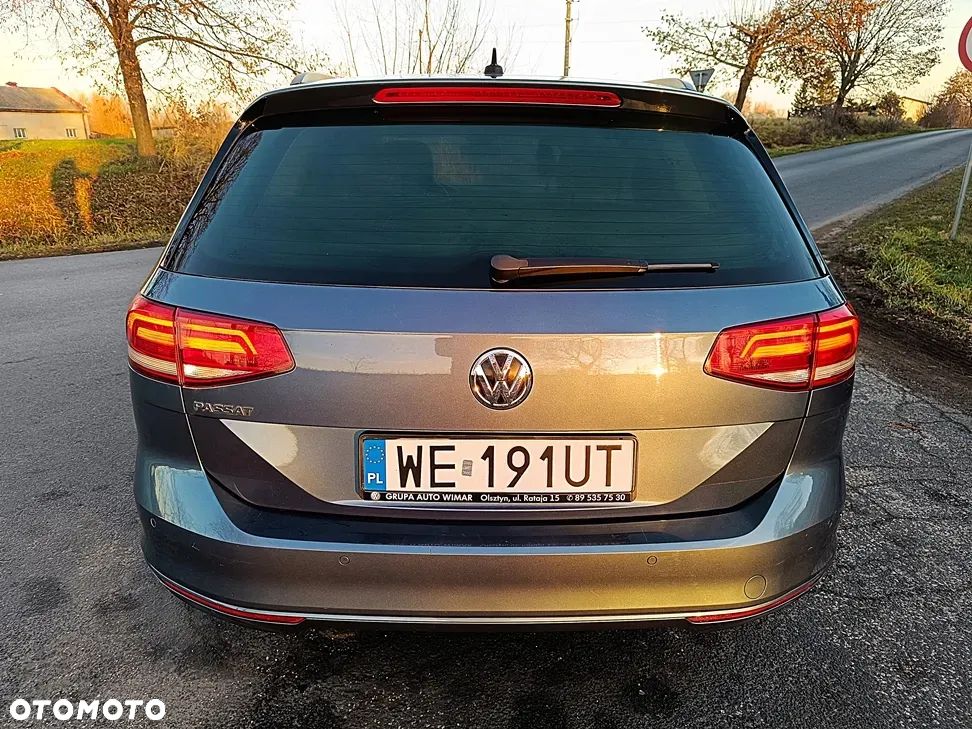 Volkswagen Passat - 15