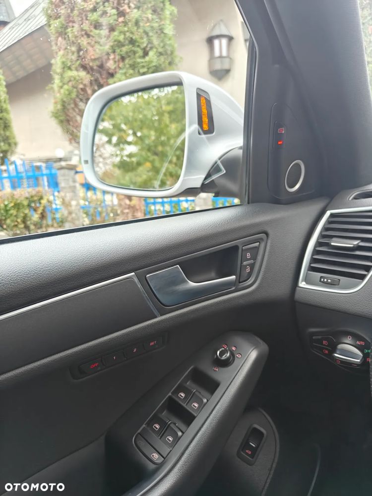 Audi Q5 3.2 FSI Quattro S tronic - 3