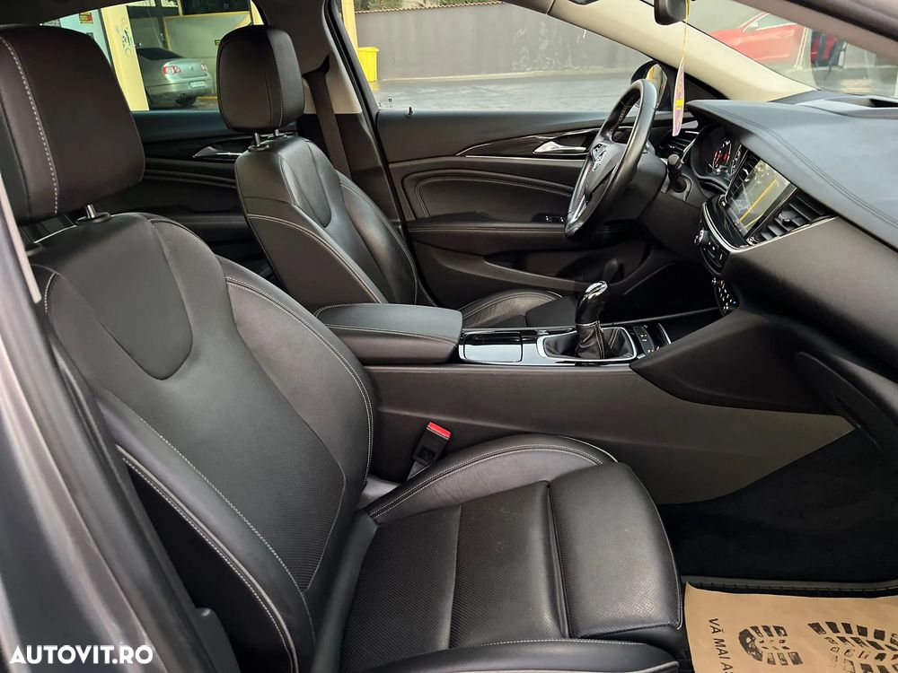 Opel Insignia Sports Tourer 1.6 ECOTEC Diesel Business Innovation - 15