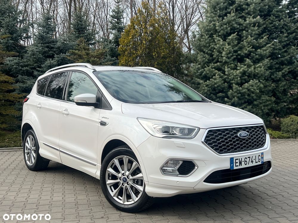 Ford Kuga - 32