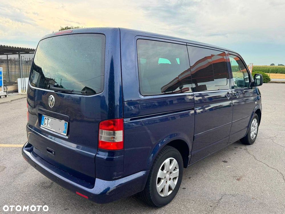Volkswagen Multivan - 3