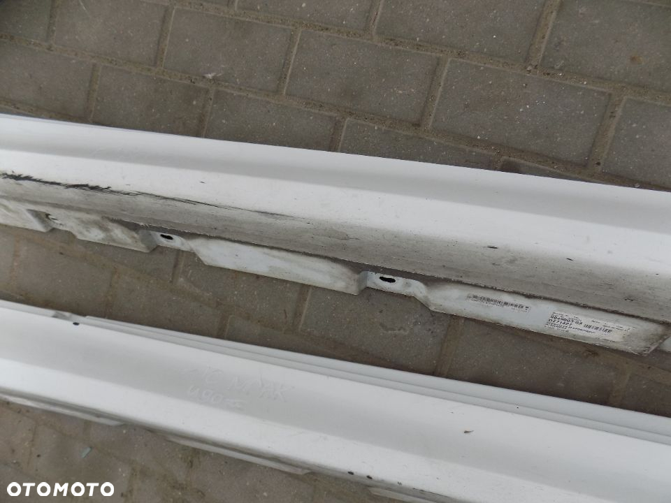 BMW F10 F11 NAKŁADKI PROGOWE MPAKIET BIAŁE LEWA PRAWA - 4