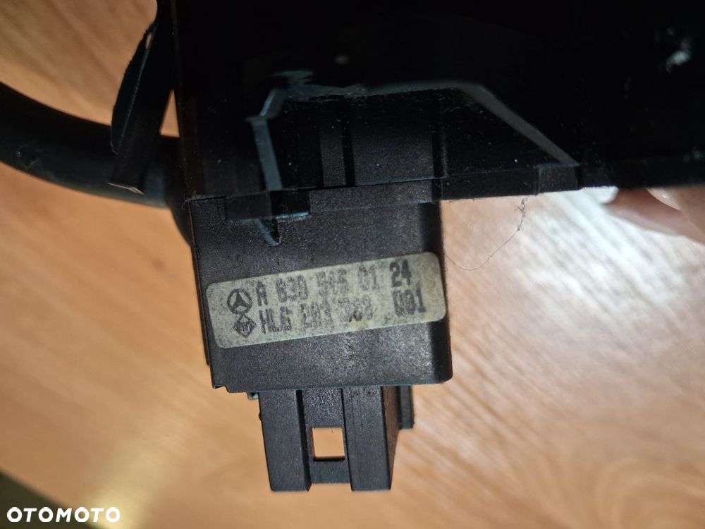 Przełącznik manetka wycieraczek MERCEDES VITO 6395450124 - 2