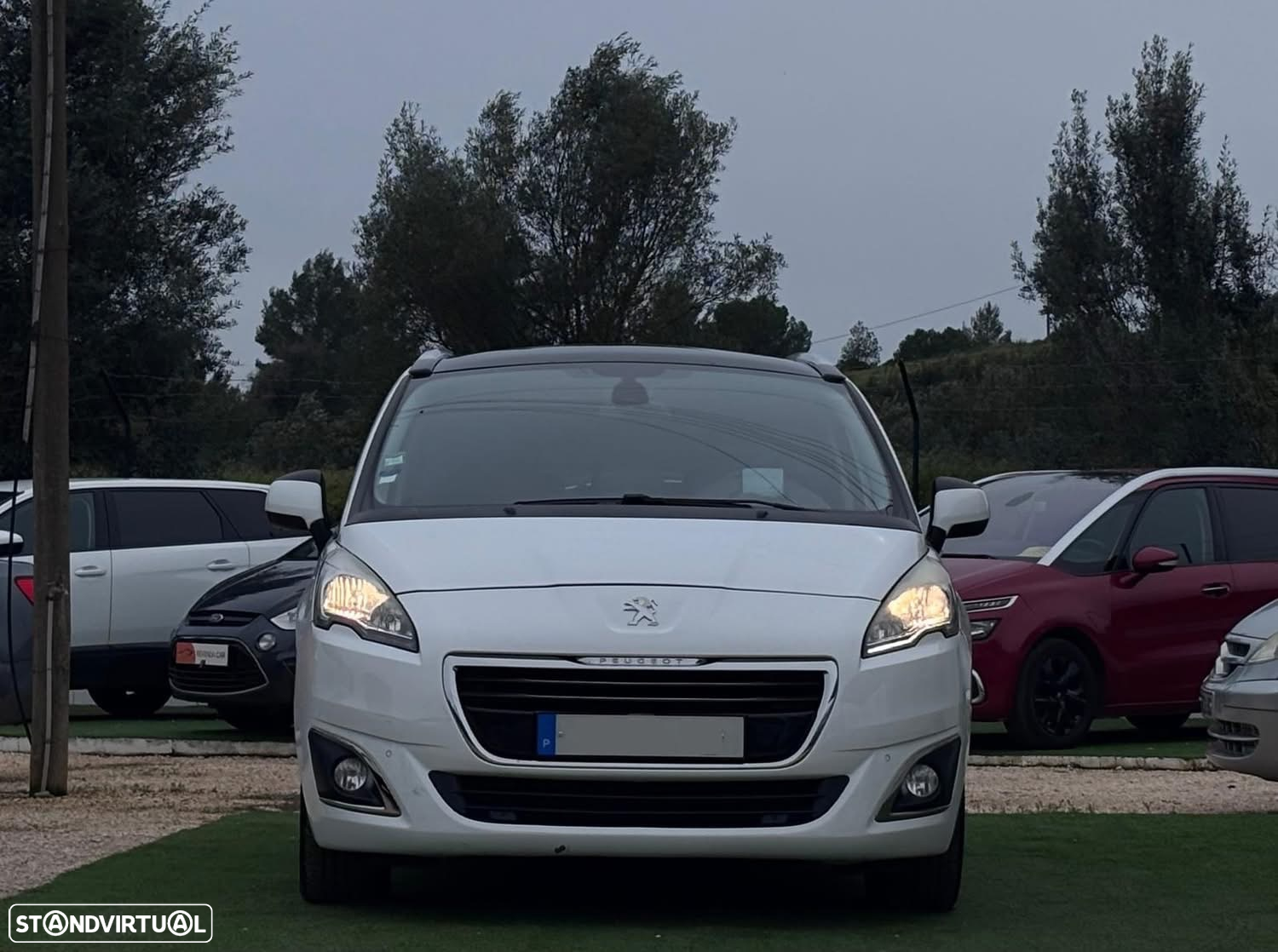 Peugeot 5008 - 5
