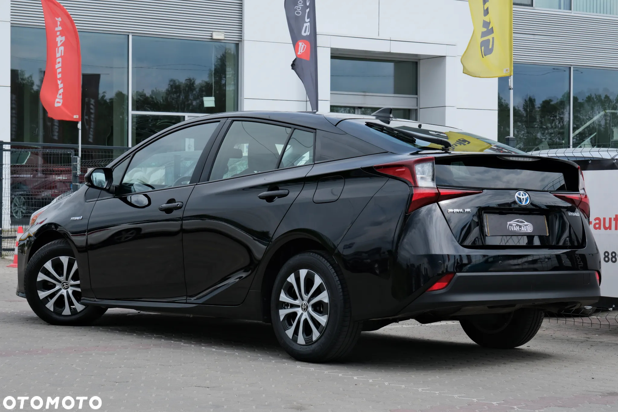 Toyota Prius 1.8 Hybrid Prestige - 8
