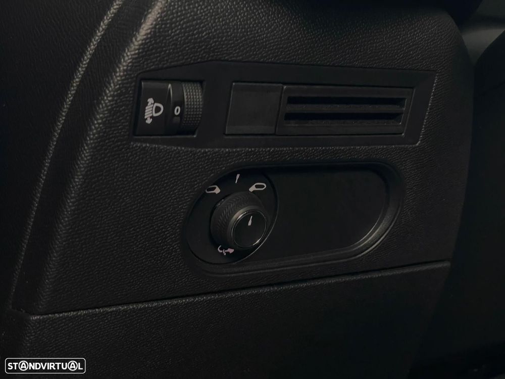 DS DS3 1.2 PureTech Rivoli EAT8 - 11